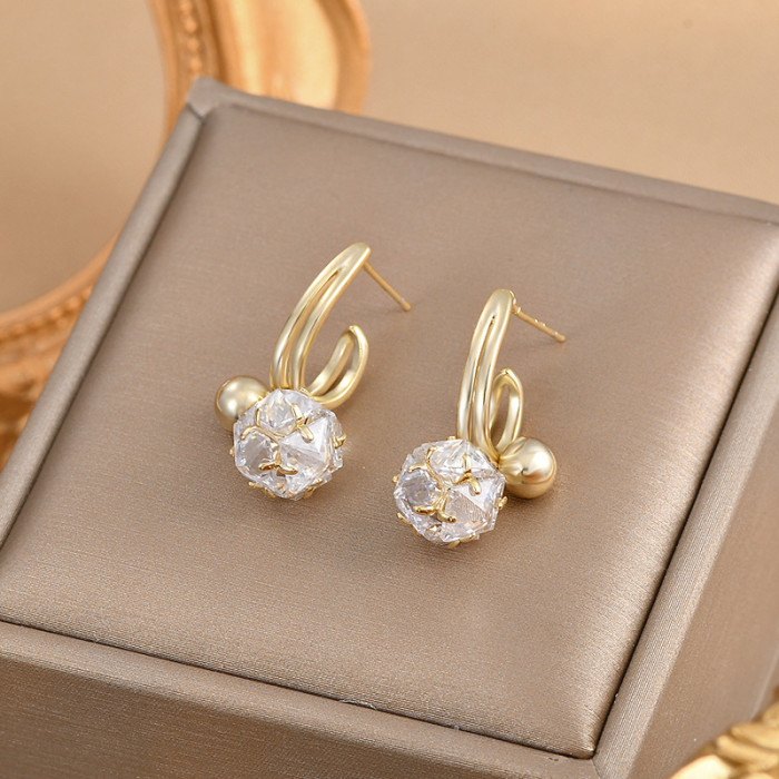 Double C Hot Sale Elegant Stud Earrings Ladies Exquisite Fashion Zircon Ball Metal Earrings Wedding Party Gift