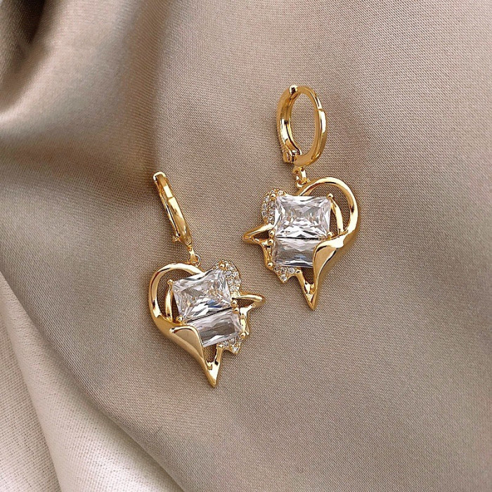 Unique Design Irregular Heart Earrings Fashion Classic Zircon Metal Drop Earrings