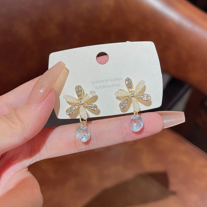 Korean Crystal Zircon Flower Pendant Earrings For Women Opal Heart Dangle Earrings For Birthday Gift Party Jewelry