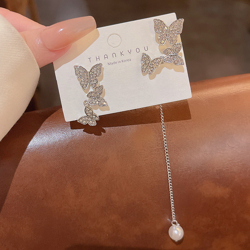 Korean Fashion Butterfly Tassel Earring for Women Ear Cuffs Crsytal Jewelry Vintage Chain Earings Party Gifts A519