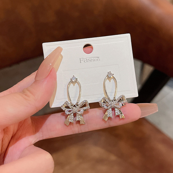 Fashion Trend Crystal Zircon Bow Pendant Earrings for Women Party Girl Imitation Pearl Dangle Earrings Luxury Wholesale Jewelry