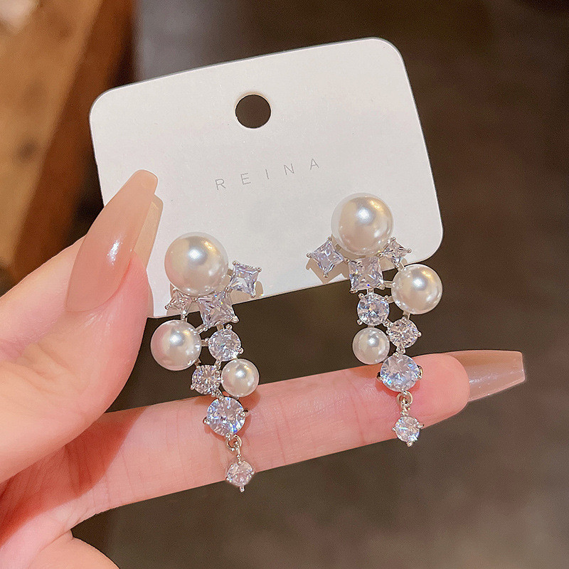 Korean Fashion Long Pearl Tassel Earrings for Women Crystal Zircon Earring Valentines Day Gift Designer Jewelry
