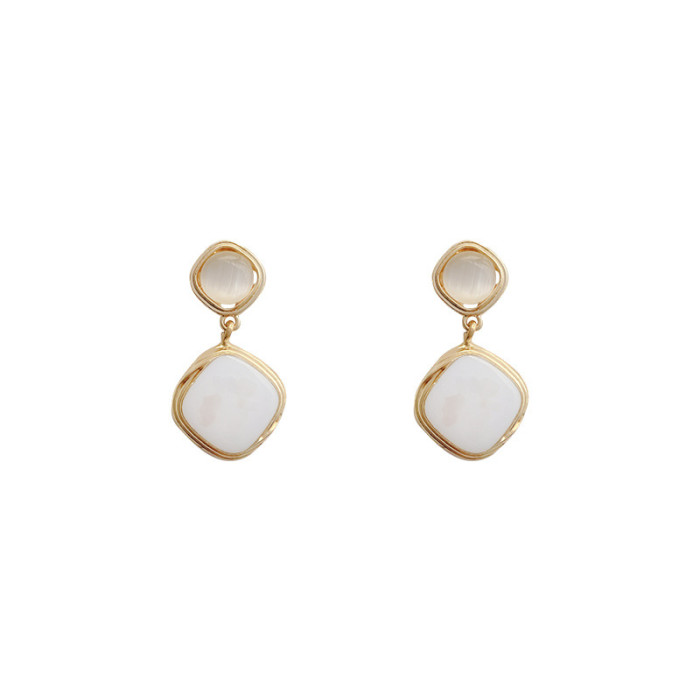 Hot Sale Vintage Opal Stone Flower Drop Earrings for Women Cute Micro Paved Statement Waterdrop Jewelry
