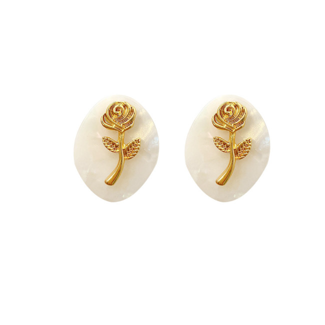 French Vintage White Rose Button Round Stud Earrings for Women Trendy Flower Dripping Oil Alloy Earrings Jewelry Gifts