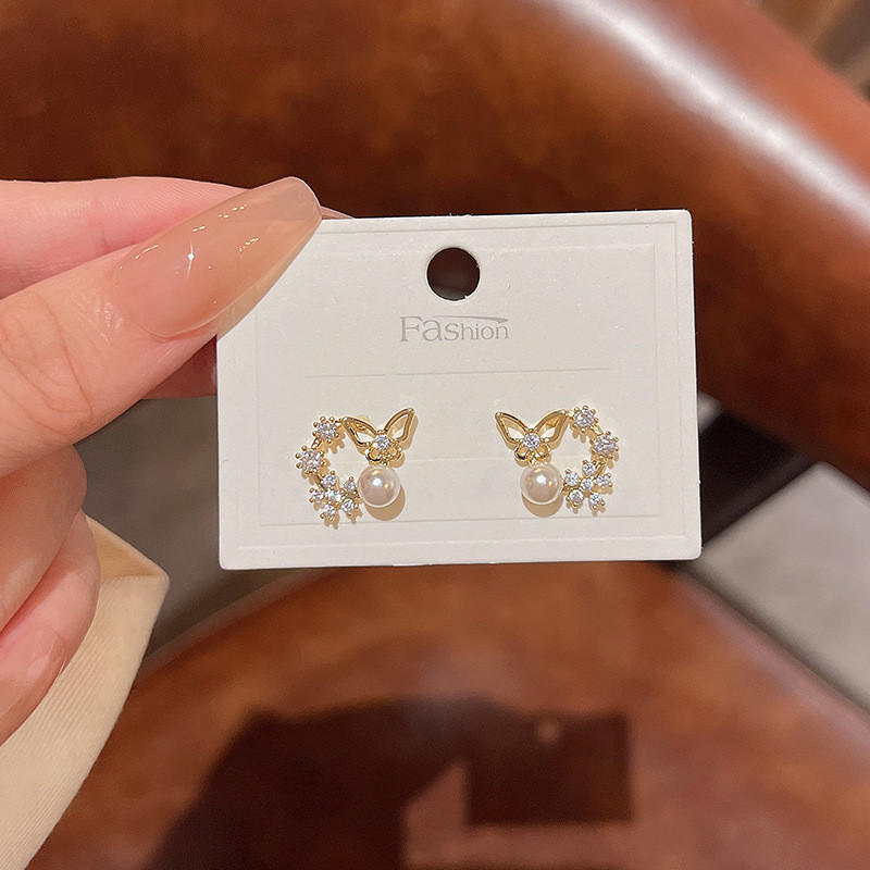 New Japan Korea Circle Stud Fashion Women Butterfly Earrings Minimalist Imitation Pearl Bow Jewelry Accessories Birthday Gift