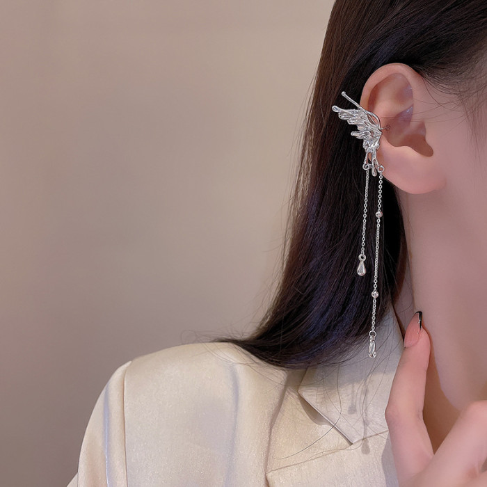 Angel Wings Liquid Metal Butterfly Tassel Ear Cuff Non Piercing Earrings 2022 Trendy Punk Design Female Long Ear Clip Jewelry