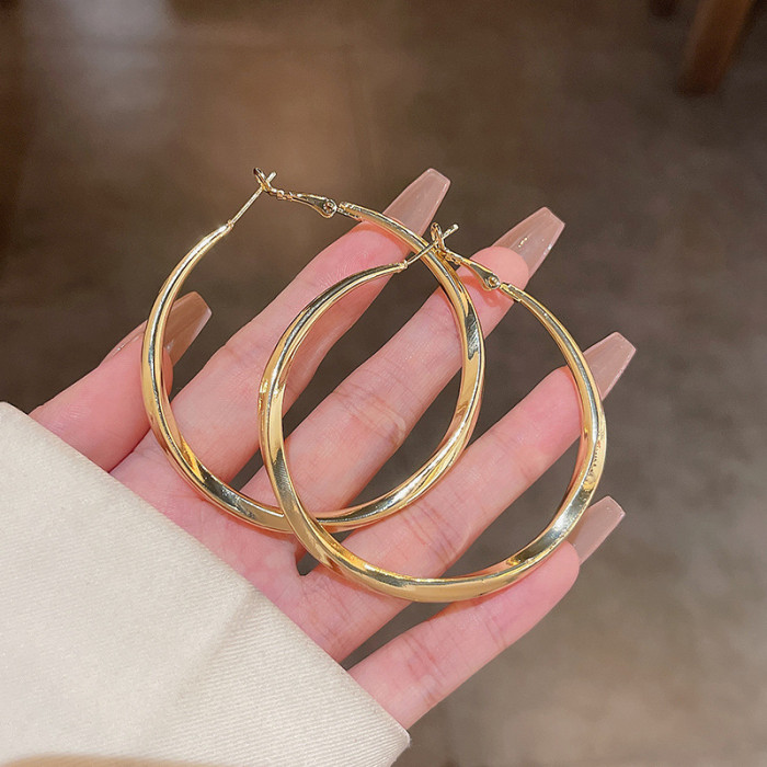 Vintage Golden Circle Earrings Wholesale Big Large Gold Color Hoop Earrings For Women Party Jewelry