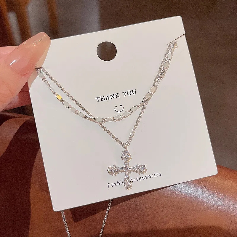 Wholesale Korean Fashion Full Zircon Star Cross Necklace for Women Cool Zircon Flash Pendant Trendy Jewelry