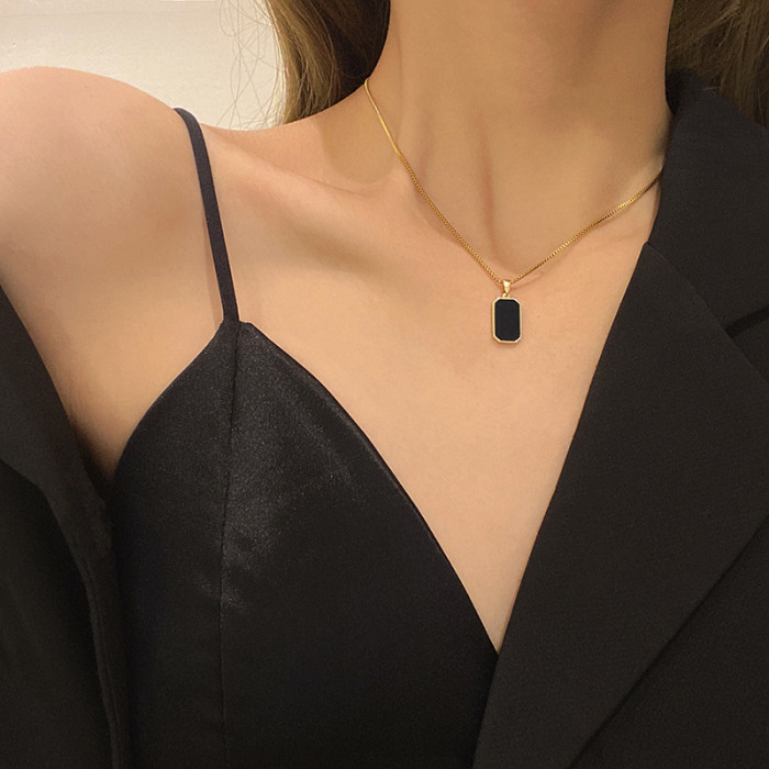 Wholesale Black Square Natural Shell Pendant Necklace for Women Stainless Steel Metal Choker Gift
