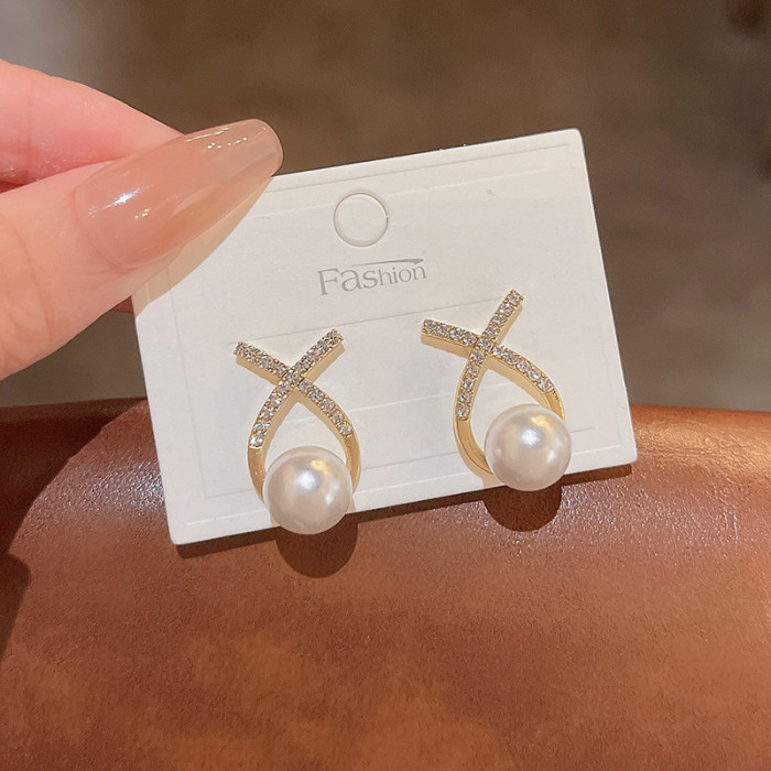 Wholesale Women's Retro Elegant Classic Cross Inlaid AAA Zircon Pearl Ear Stud Earrings Fashion Jewelry
