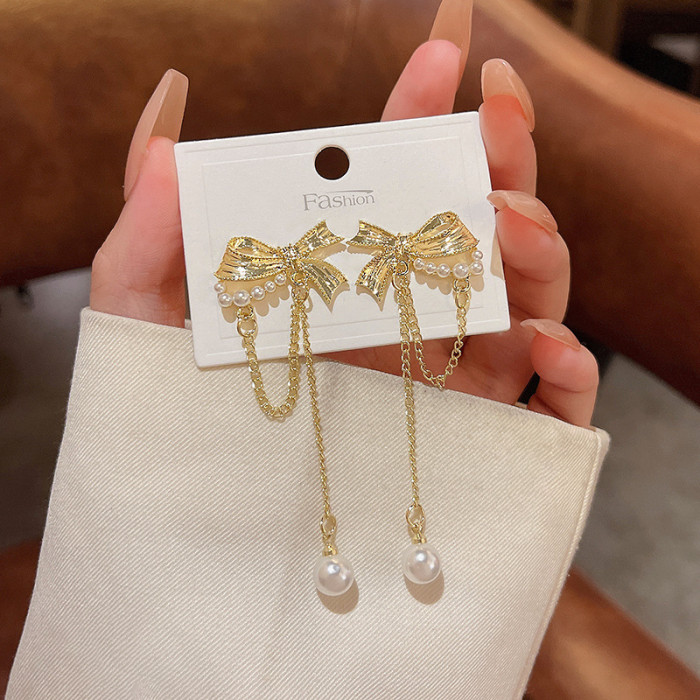 Wholesale Gold Color Long Tassel Pearl Bow Clip on Earrings for Women No Piercing Ears Trendy Long Chain Bowknot Female