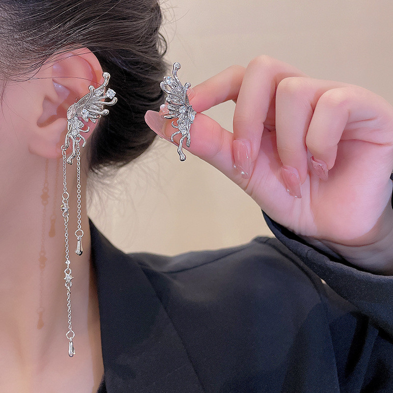Angel Wings Liquid Metal Butterfly Tassel Ear Cuff Non Piercing Earrings 2022 Trendy Punk Design Female Long Ear Clip Jewelry