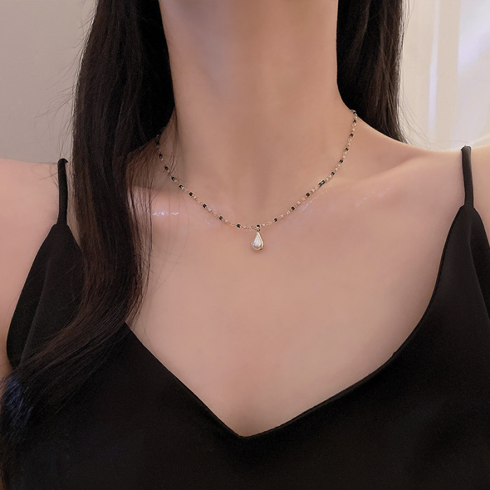 Bowknot Shiny Black Crystal Rhinestones Faux Pearl Choker Copper Metal Chain Pendant Necklace for Women Party Jewelry Wholesale