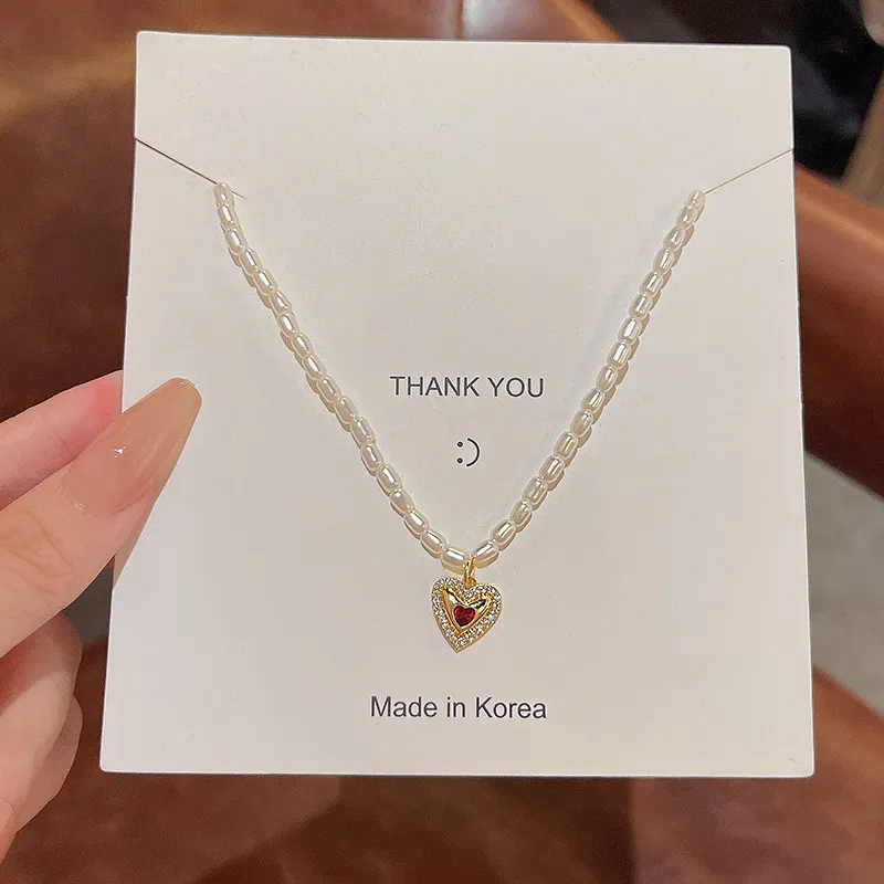 Luxury Design Freshwater Pearl Necklace Heart Baroque Peach Heart Pendant Waterproof Collar Chain Party Retro Accessories