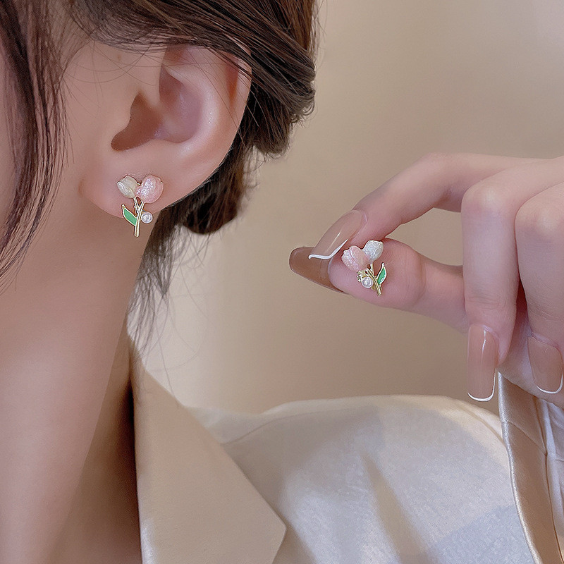 South Korea's Fashion Pink Tulip Earrings 2022 New Small Fresh High End Flower