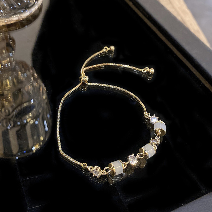 New Advanced Simple Opals Charm Bracelets Korean Fashion Jewelry Geometric Zircon Pendant Accessories For Woman h234