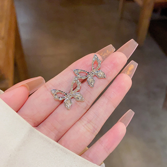 Exquisite Hollow Butterfly Stud Earrings For Women Sweet Zircon Opal Butterfly Versatile Girls Party Jewelry Gifts