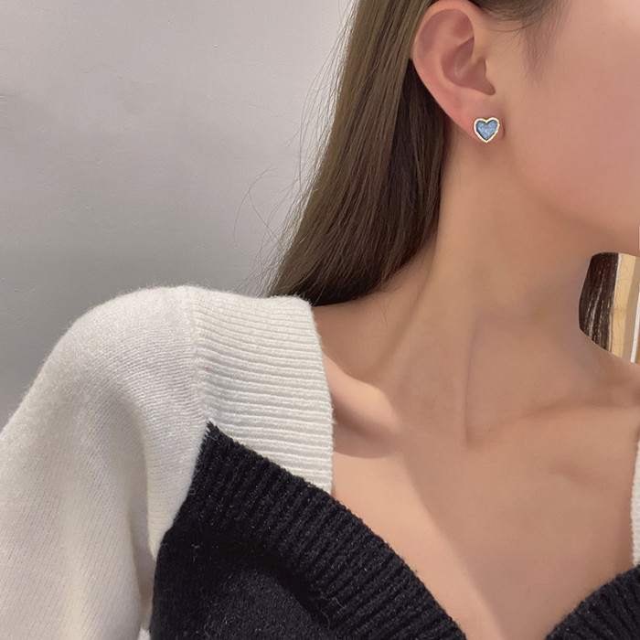 Blue Resin Heart Stud Earrings for Women Cute Geometric Pearl Crystal Girls Party Gifts Korean Fashion Jewelry