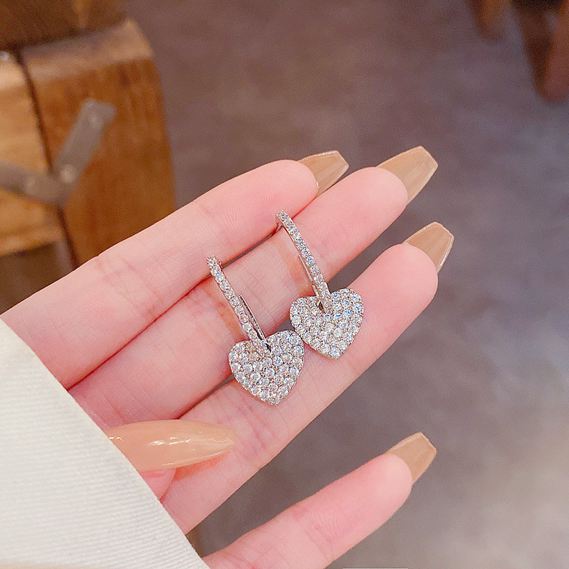 Hot Sale Heart Shape Women Drop Earrings Jewelry Full Shiny Crystal Zircon Wedding Engagement Party Girl Fashion