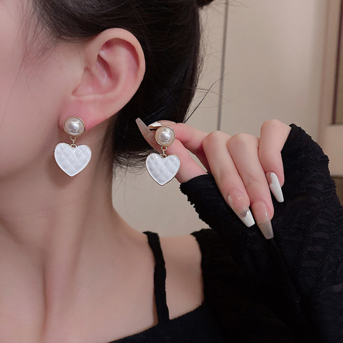 White Elegant Cute Enamel Heart Earrings for Women Korean Sweet Girl Couple Love Gifts Party Jewelry