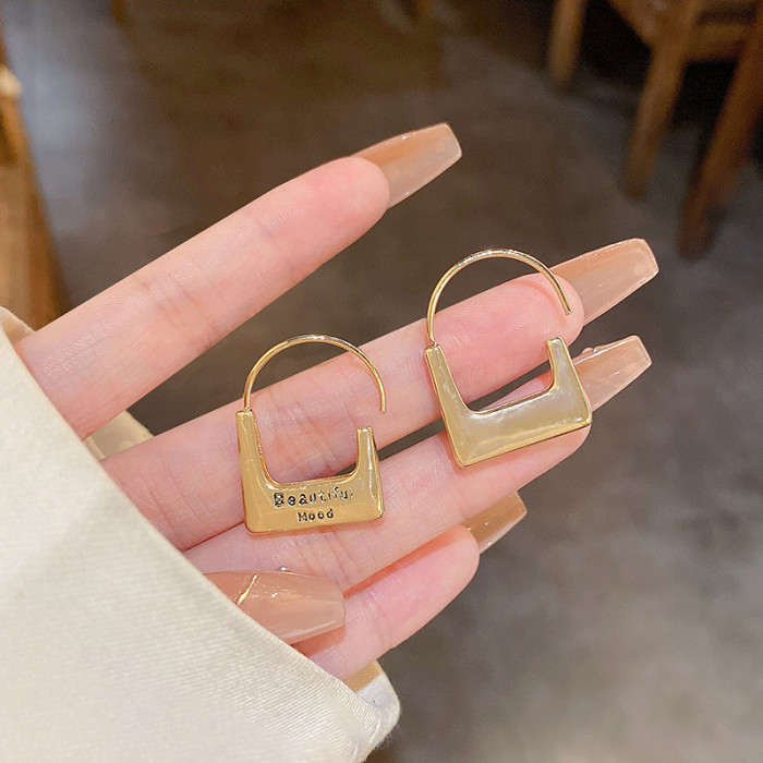 Fashion Simple Women Jewelry Multi Piercing Cute Lovely Small Lock Shaped Earring Promotion