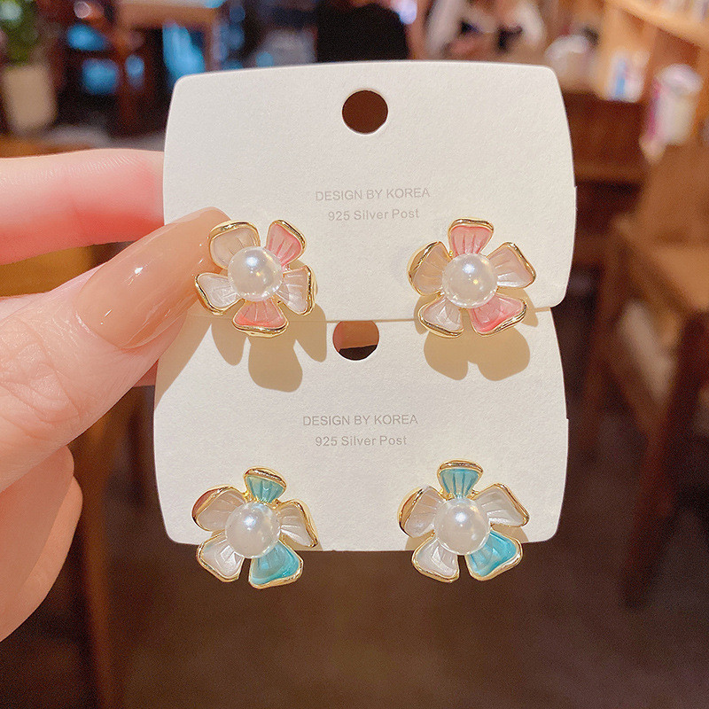 2022 Flower Shaped Studs Earrings Women Enamel Drop Oil Flower Pearl Fashion Simple Temeprament Party Gift Ear Jewelry