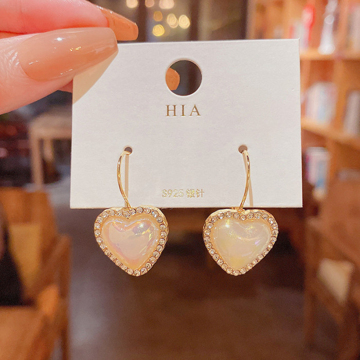 Elegant Imitation Pearl Love Heart Hoop Earrings for Women Gold Color Stainless Steel Ear Buckle Huggie Fashion Jewelry