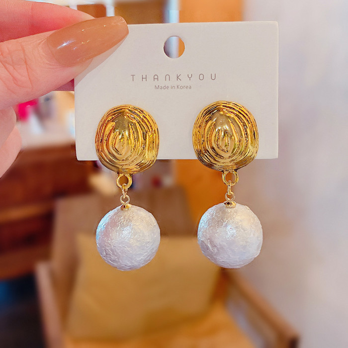 Single Pearl Metallic Heart Earrings For Women 2022 New Fashion Jewelry Pendientes Wholesale