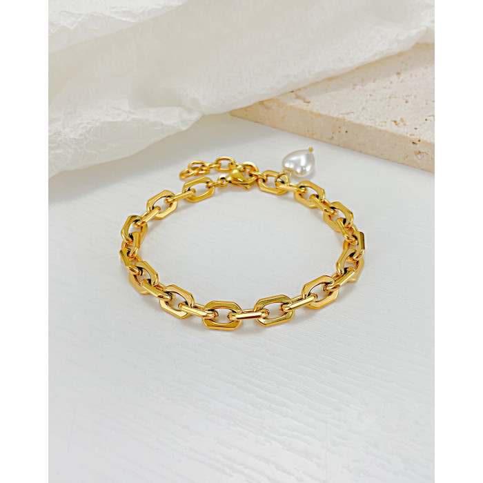 Vintage Court Baroque Elegant Atmosphere Large Pearl Pendant Metal Thick Chain Bracelet for Women Designer Jewelry 1323