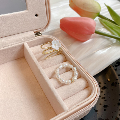 New Arrival Trendy Sweet Fresh Water Shell Flower Rings For Women Students Elegant Fashion Simulated Pearl Jewelry