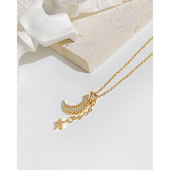 Luxury Diamond Moon Tassel Pendant Fashion Stainless Steel Necklace for Women