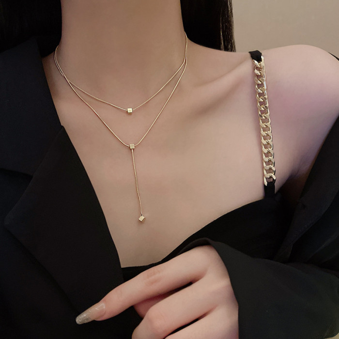 2022 Luxury Gold Color Copper Square Long Tassel Double Layers Pendant Necklace Fashion Women Casual Choker Jewelry