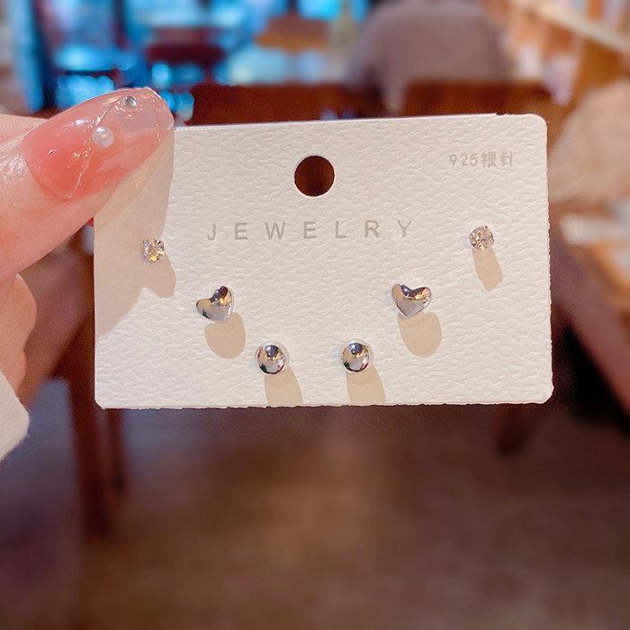 Korea Silver Plated Butterfly Small Stud Earrings for Women Gold Color Simple Heart Ear Piercing Girls Fine Jewelry