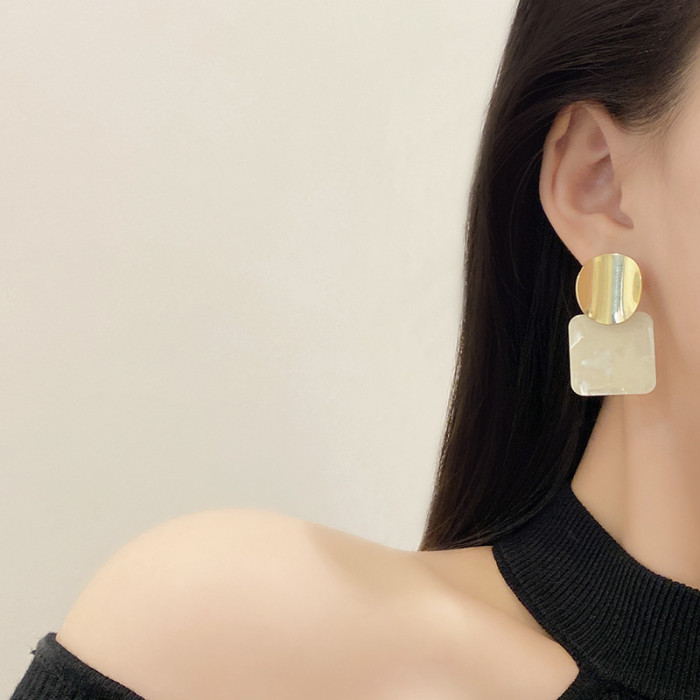 Big Acrylic Drop Dangle Earrings For Women White Geometric Statement Earrings Fashion Jewelry Simple Korean Style 4463