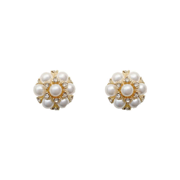 Simple Fashion Zircon Pearl Stud Earring Personality Sweet Flower Earring For Women Lady Cute Jewelry Ear Accessories