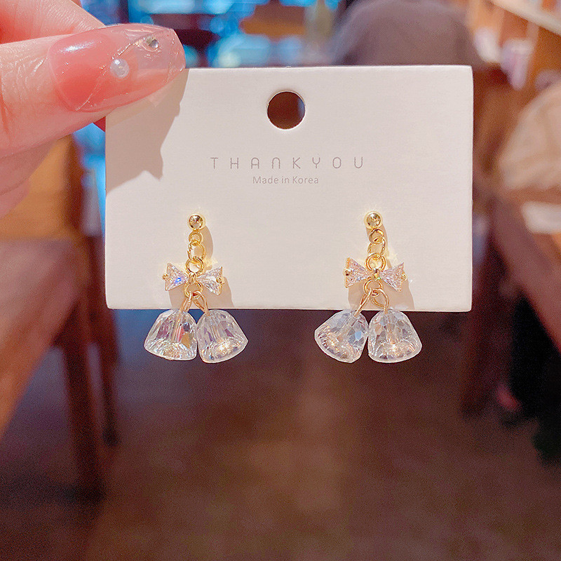 South Korean Crystal Bell Flower Ear Clips Earrings Fashion Cute Small Zircon Bow Clip Earrings No Piercing for Women