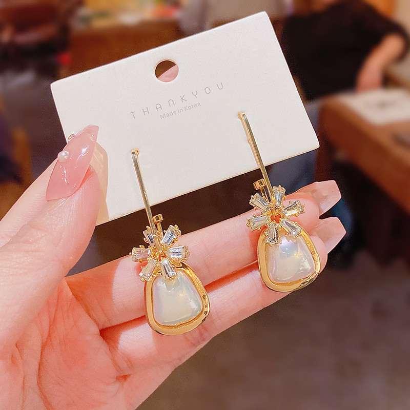 Korean Cute Acrylic Zircon Flower Pearl Drop Earrings Chic Pendent Fashion Women Girls Ear Jewelry Gift