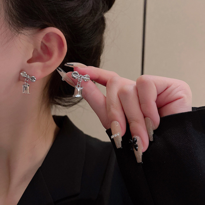 Korean Versatile Small Sqaure Crystal Bow Ear Clip Earrings Zircon Simulated Water Drop Pearl