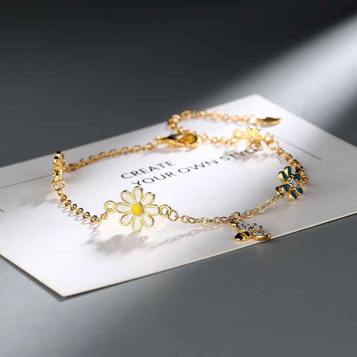 Enamel Butterfly Bees Pendant Bracelets for Women Girls Flower Daisy Charm Bangle Adjustable Bracelet Accessory   192