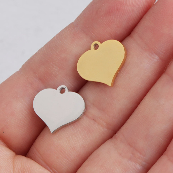 Stainless Steel Heart Shaped Ornament Accessories DIY Can Carve Writing Pendant