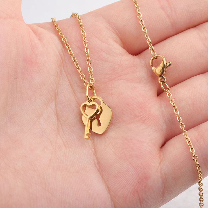 Couple Personality Fashion Love Heart Lock Necklace Stainless Steel DIY Non-Fading Key Necklace Pendant