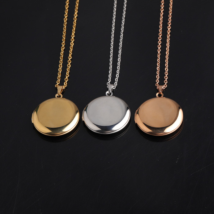 Stainless Steel Glossy round Photo Necklace Open Photo Geometric Necklace Personality