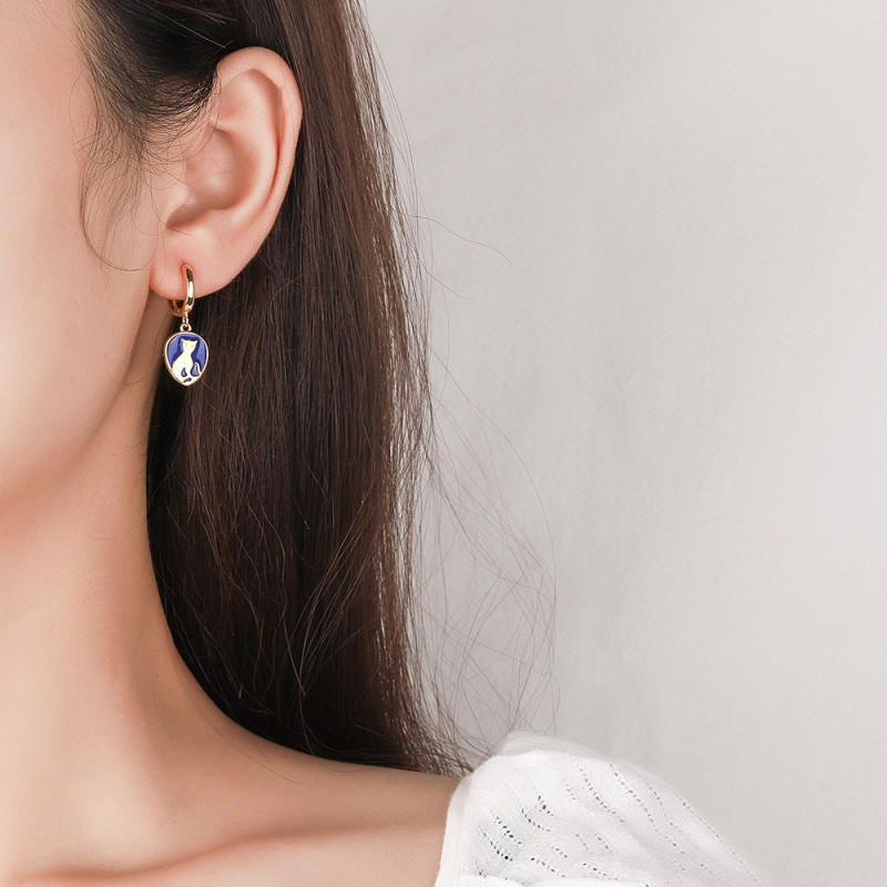 Korean Style Epoxy Blue Simple Temperament Cat Earrings Women's Cute Personalized Ear  679
