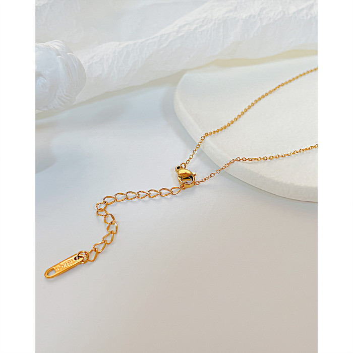 Ornament Wholesale Korean Fashion Stainless Steel Gear Pendant Elegant Simple Titanium Steel Necklace for Women