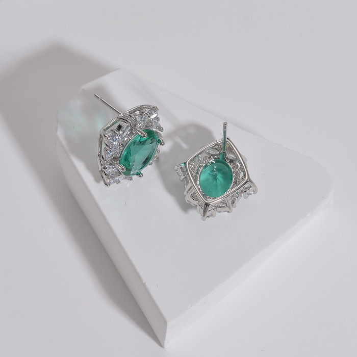 Personalized Stud Earrings New AAA Zircon Inlaid Colored Gems Green Crystal Retro Oval Graceful Earrings 1751