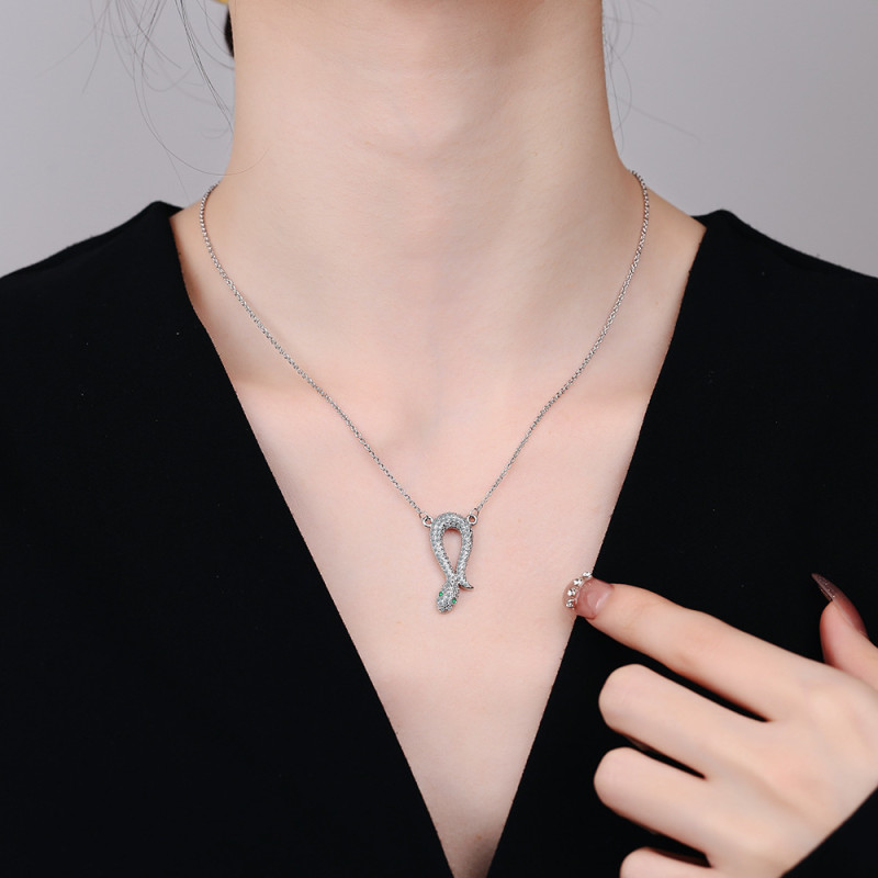 Full Zirconium Diamond Snake Necklace Ins Short Clavicle Chain Simple Year of Snake Pendant Female Necklace for Women