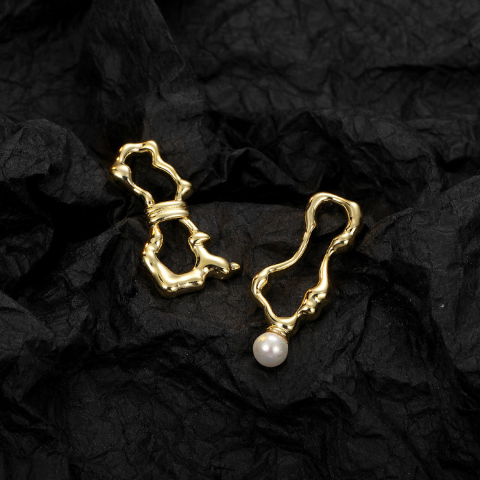 Irregular Hollow-out Stud Earrings Long Shell Beads Geometric Bow Earrings Minimalist Jewelry
