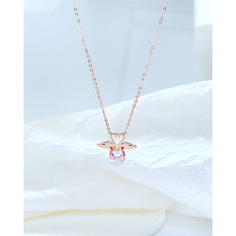 Korean Fashion Valentine's Day Titanium Steel Heart-Shaped Zircon Pendant Stainless Steel Rose Gold Plated Necklace for Women