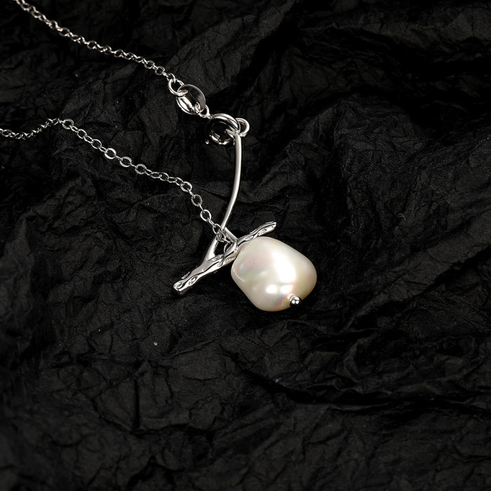 Branch Necklace Baroque Freshwater Pearl Female Personality LNS Short Pearl Necklace