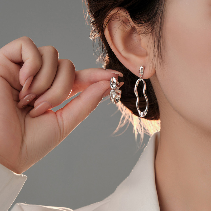 Asymmetric Lava Earrings New Ins Cold Style Hip Hop Earrings Personality Stud Earrings
